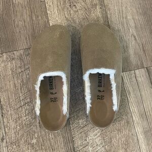 Birkenstock Light Tan Suede Amsterdam Clogs Size 37